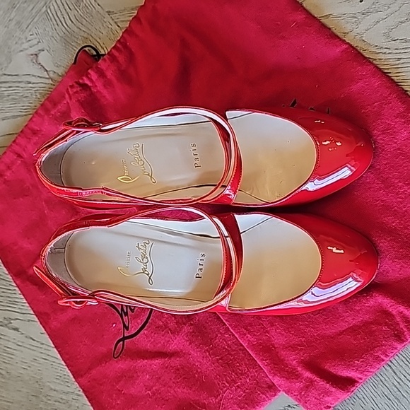 Christian Louboutin Red Patent Pumps Size 38 - Picture 2 of 8